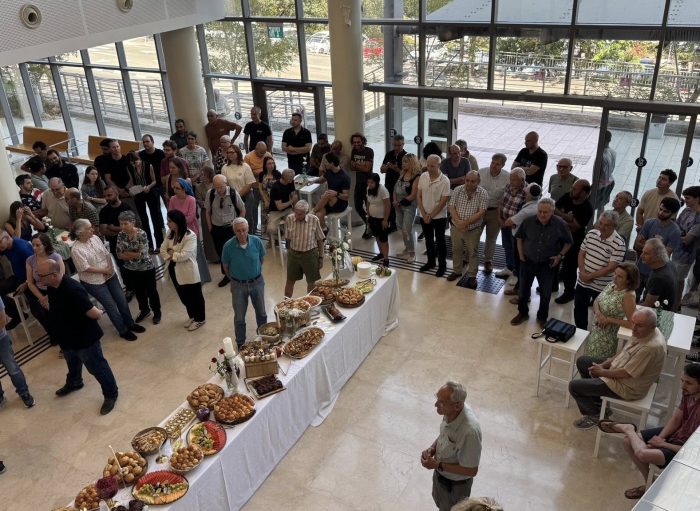 קהילת הפקולטה להנדסת מכונות בהרמת כוסית לרגל ראש השנה תשפ